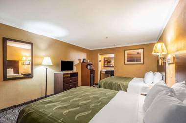 Quality Inn and Suites Ft Jackson Maingate