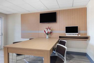 Microtel Inn & Suites by Wyndham Florence