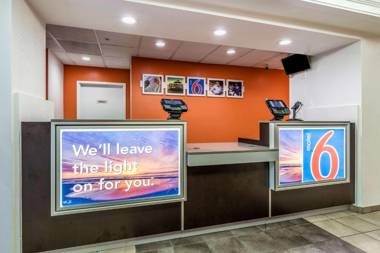 Motel 6-Fort Mill SC - Charlotte