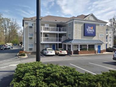 InTown Suites Extended Stay Greenville SC - Wade Hampton