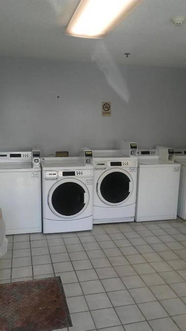 InTown Suites Extended Stay Greenville SC - Mauldin