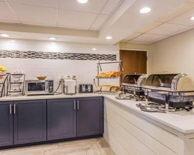 Quality Inn Mt. Pleasant – Charleston