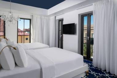 The Saint Hotel Charleston