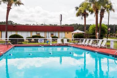 Super 8 by Wyndham Hardeeville