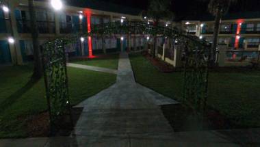 Econo Lodge Inn & Suites I-95 Hardeeville