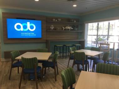 Palmera Inn and Suites