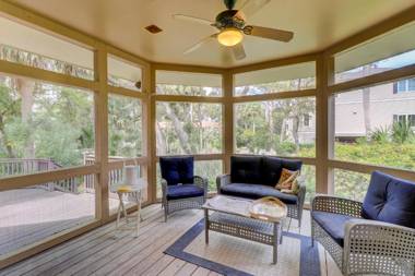 115 Mooring Buoy 4 BR Beach House Pool