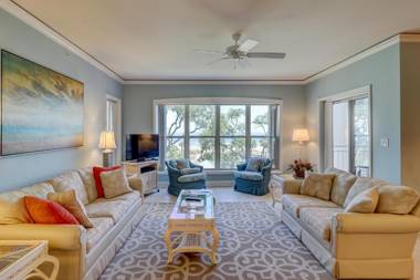 6301 Hampton Place 3 BR Lux Oceanfront