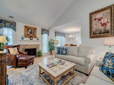 Evian 123 2 Bedrooms Sleeps 6 Pool Golf View