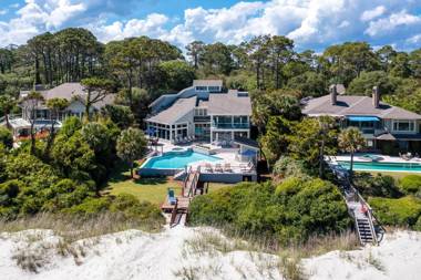 23 Red Cardinal Oceanfront Sea Pines