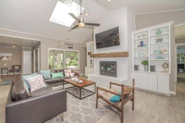 Mooring Buoy 187 4 Bedrooms Deck Lagoon Sleeps 10