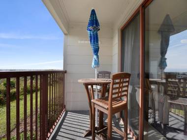 Beach & Tennis Admirals Row 105 1 Bedroom Sleeps 6 Ocean Front 2 Pools Tennis