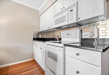 Hilton Head Beach & Tennis A142 1 Bedroom Sleeps 6