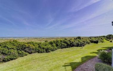 103 Sea Cloisters Oceanfront 2 BR condo