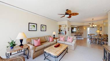 4104 Windsor Court North