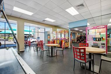 Sand Dunes Tower Suites and Villas