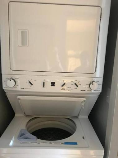 Luxurious Ocean Front 4th Floor Suite with Jet Tub