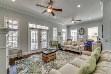 Sands Beach House 313 (5 Bedrooms Sleeps 12)