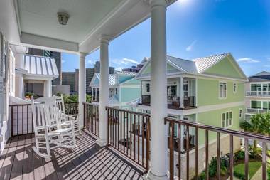Sands Beach House 304 (5 Bedroom Sleeps 12)