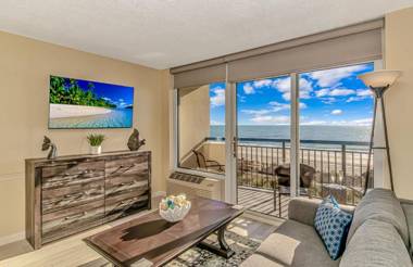 Oceanfront 1 Bedroom 2 Bath Suite Boardwalk 439