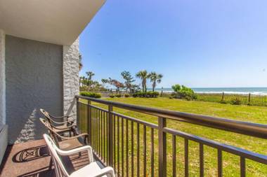 Oceanfront Suite Grande Cayman 124