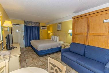 Sea Mist 20101- King Suite-Ground Level!