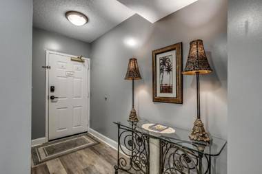 Sound Wind 402 with Oceanfront Balcony