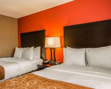 Comfort Suites At WestGate Mall