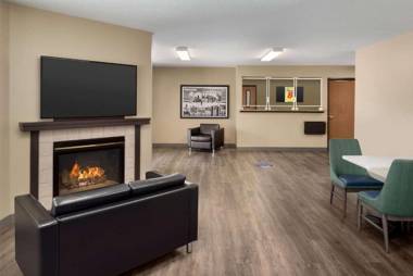 Super 8 by Wyndham Sioux Falls