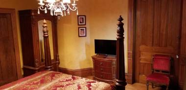 Historic Victorian Inn