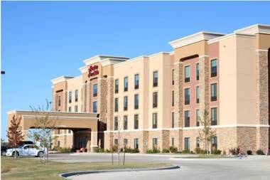 Hampton Inn & Suites Watertown