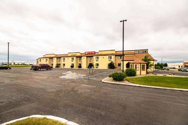 Econo Lodge Watertown