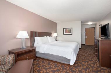 Holiday Inn Express & Suites Yankton an IHG Hotel