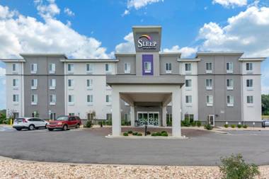 Sleep Inn & Suites- Clarksville