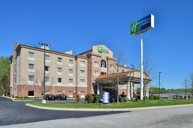 Holiday Inn Express Columbia an IHG Hotel