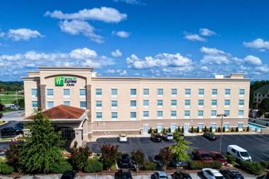 Holiday Inn Express & Suites Cookeville an IHG Hotel