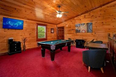 Live Laugh Love Pool Lodge