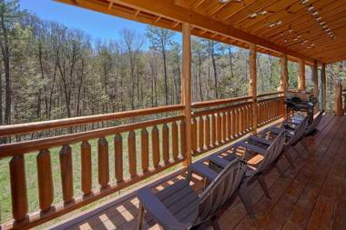 Sweet Tranquility Pool Lodge
