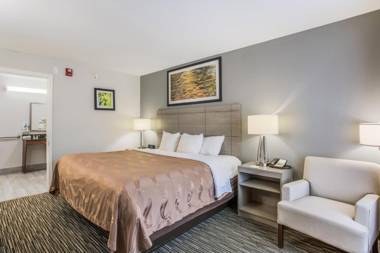 Quality Inn Gallatin-Nashville Metro