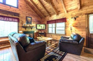 Fawn Cabin 1 Bedroom Sleeps 4 Hot Tub Private Pets Gas Fireplace