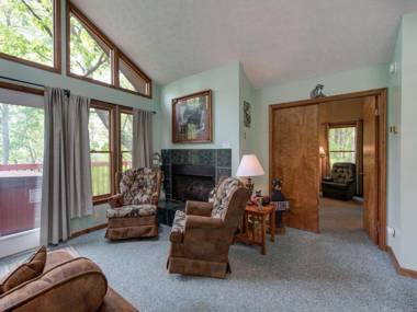 Above and Beyond 2 Bedrooms Sleeps 6 Private Amazing View Hot Tub