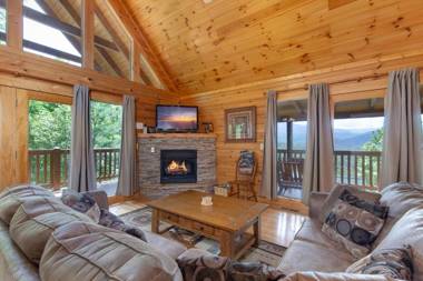 Enchanted View Lodge 3 Bedrooms Sleeps 10 Pool Access Mountain View