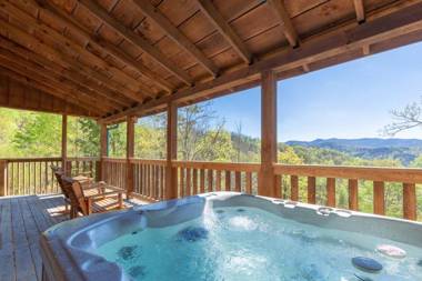 Sweet Surrender 1 Bedroom Hot Tub WiFi Sleeps 2