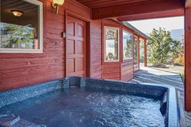 High Cotton 3 Bedroom Hot Tub Mountain View Sleeps 6 Pet Friendly