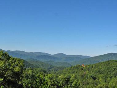 Eagles Point Lodge 4 Bedrooms Sleeps 16 View Pool Access Game Room