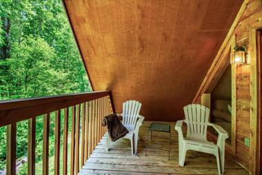 SPLASH HAPPY on the CREEK