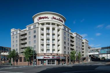 Hampton Inn & Suites Memphis-Beale Street
