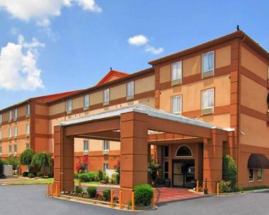 Baymont by Wyndham Memphis I-240