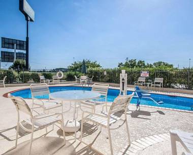 Quality Inn Murfreesboro - University Area