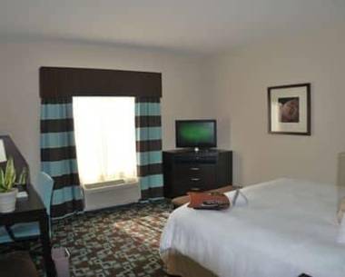 Hampton Inn & Suites Nashville at Opryland